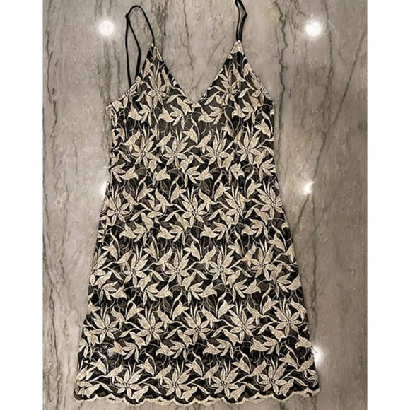Victoria's Secret, Embroidered Chemise, Size S, Vintage